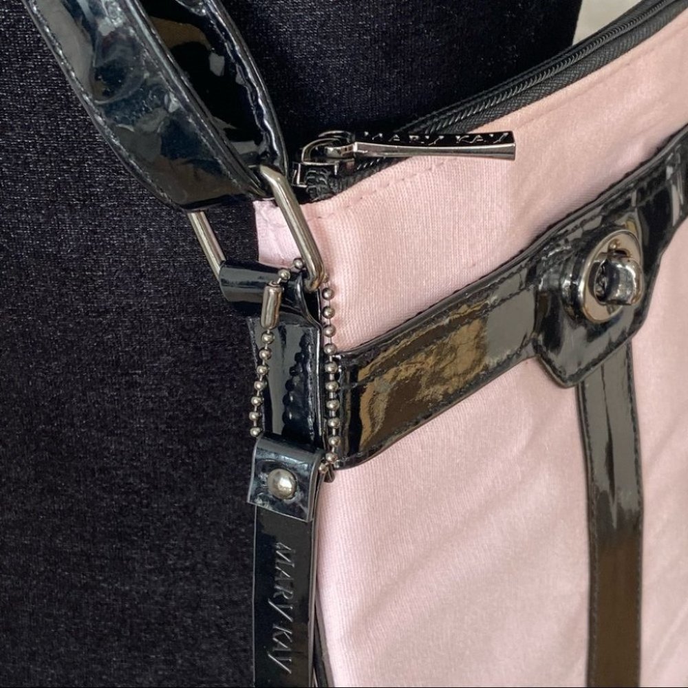 NWOT Mary Kay Pink & Black Crossbody Bag - Picture 6 of 13
